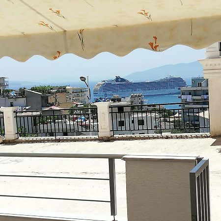 Sweet Dreams Apartament Apartment Sarande Exterior photo