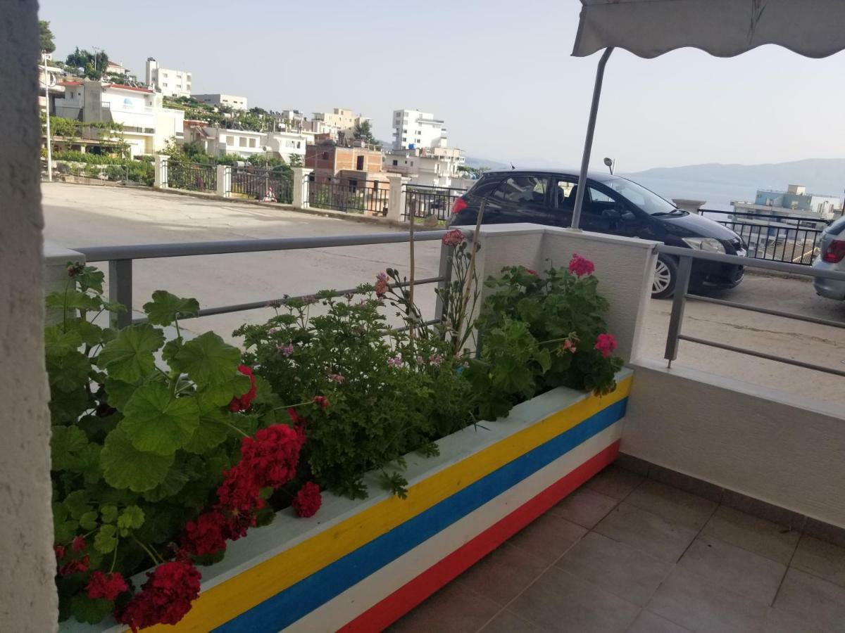 Sweet Dreams Apartament Apartment Sarande Exterior photo